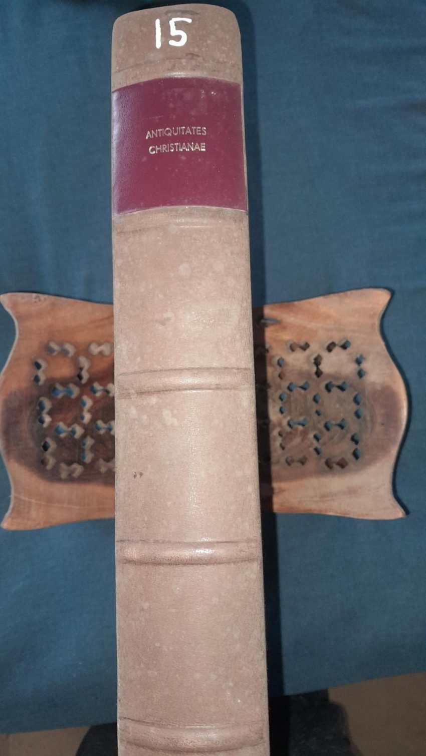 ANTIQUITATES CHRISTIANAE: OR, THE HISTORY OF THE LIFE AND DEATH OF THE HOLY JESUS